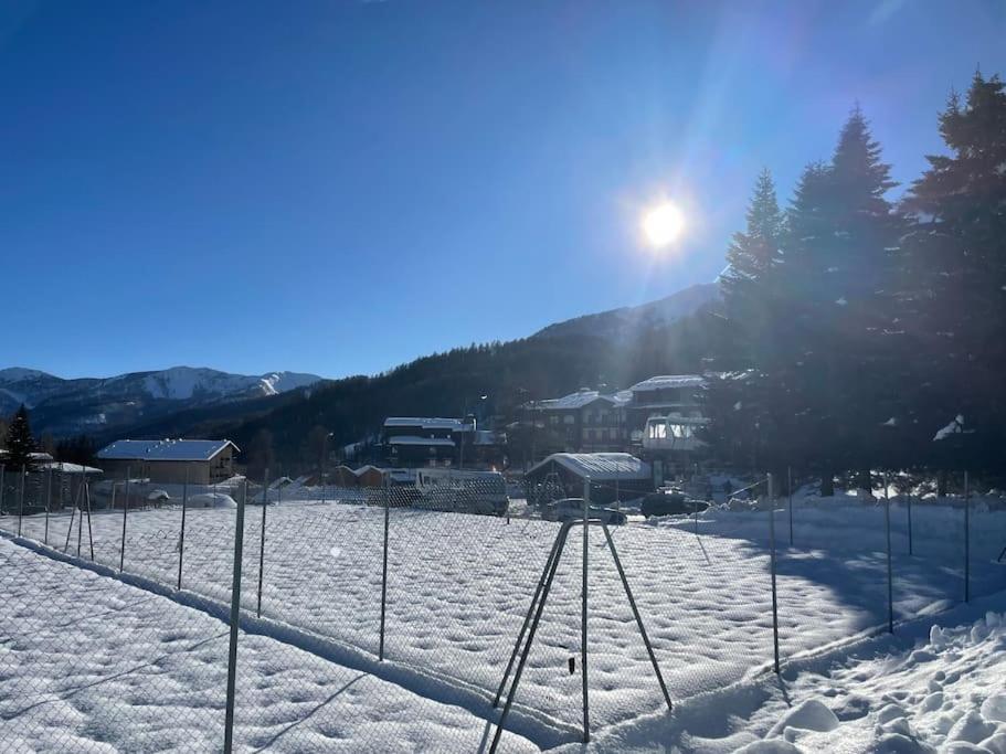 Allos, Logement Pieds Des Pistes, A 10 Minutes De La Base De Loisirs Екстериор снимка